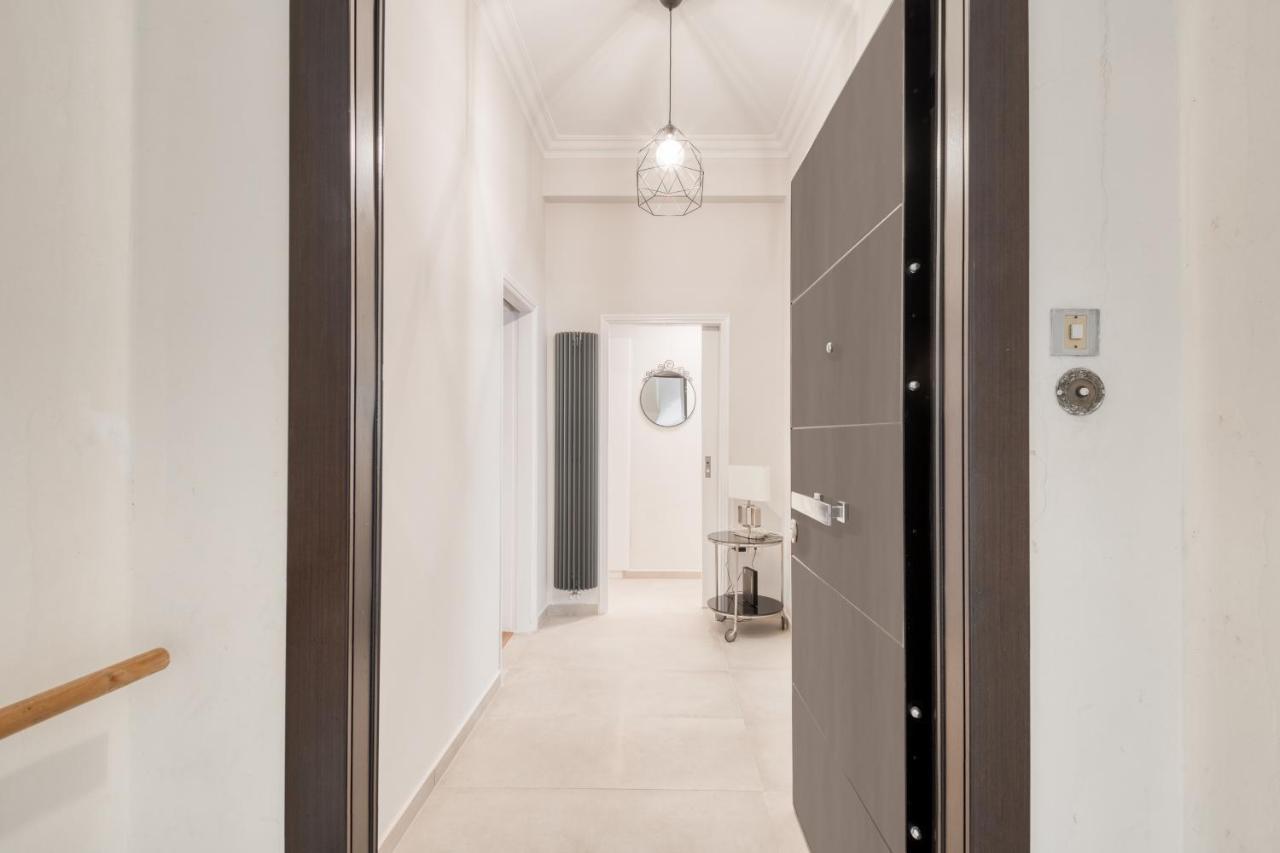 Modern 2-Bedroom Apt, 200M From The Acropolis Atenas Exterior foto